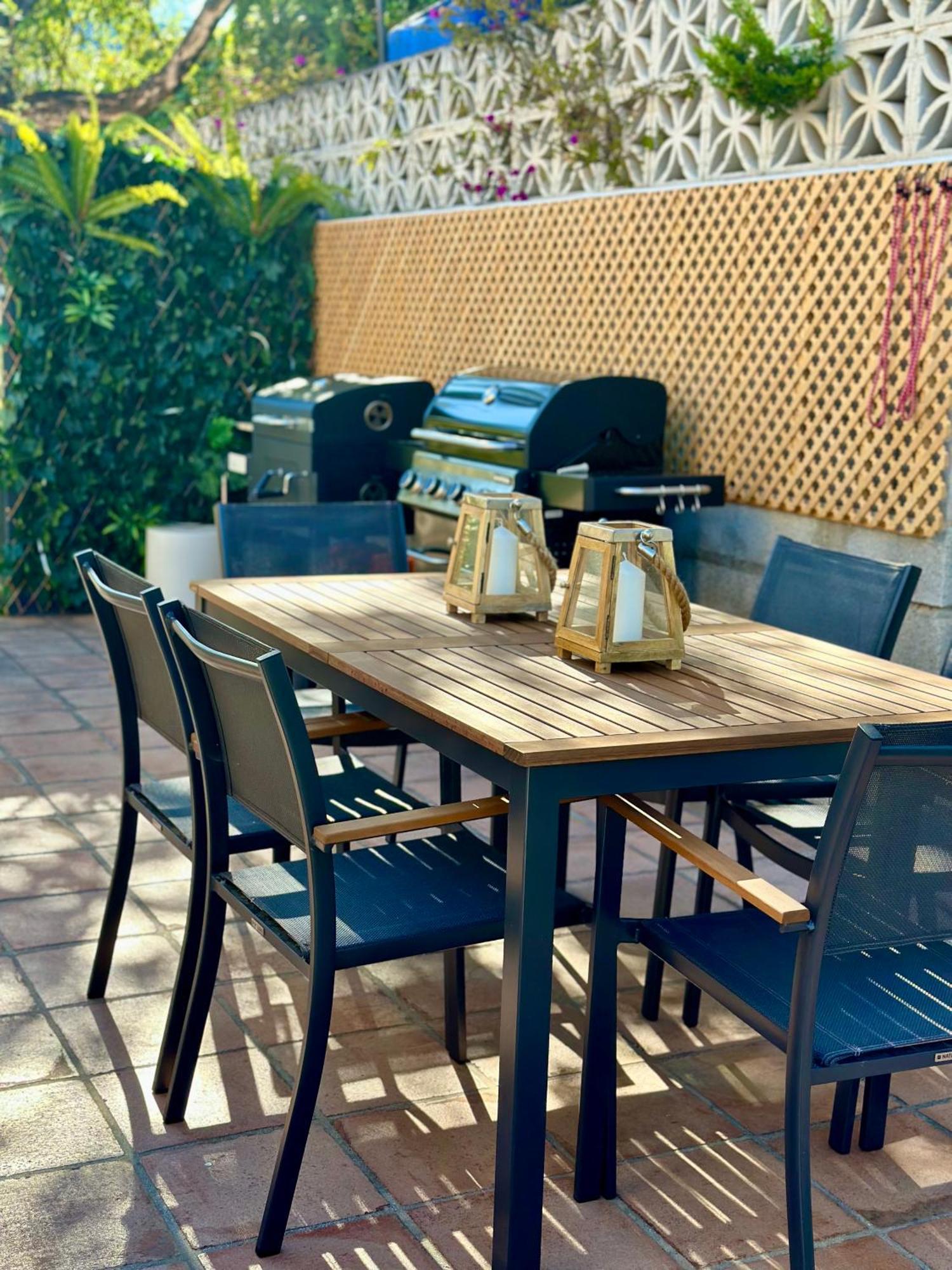 Villa Svim, Walking Distance To The Beach! ماربيا المظهر الخارجي الصورة